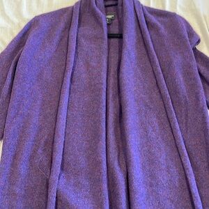 1712102 C by Bloomingdales cashmere open front cardigan in purple like new